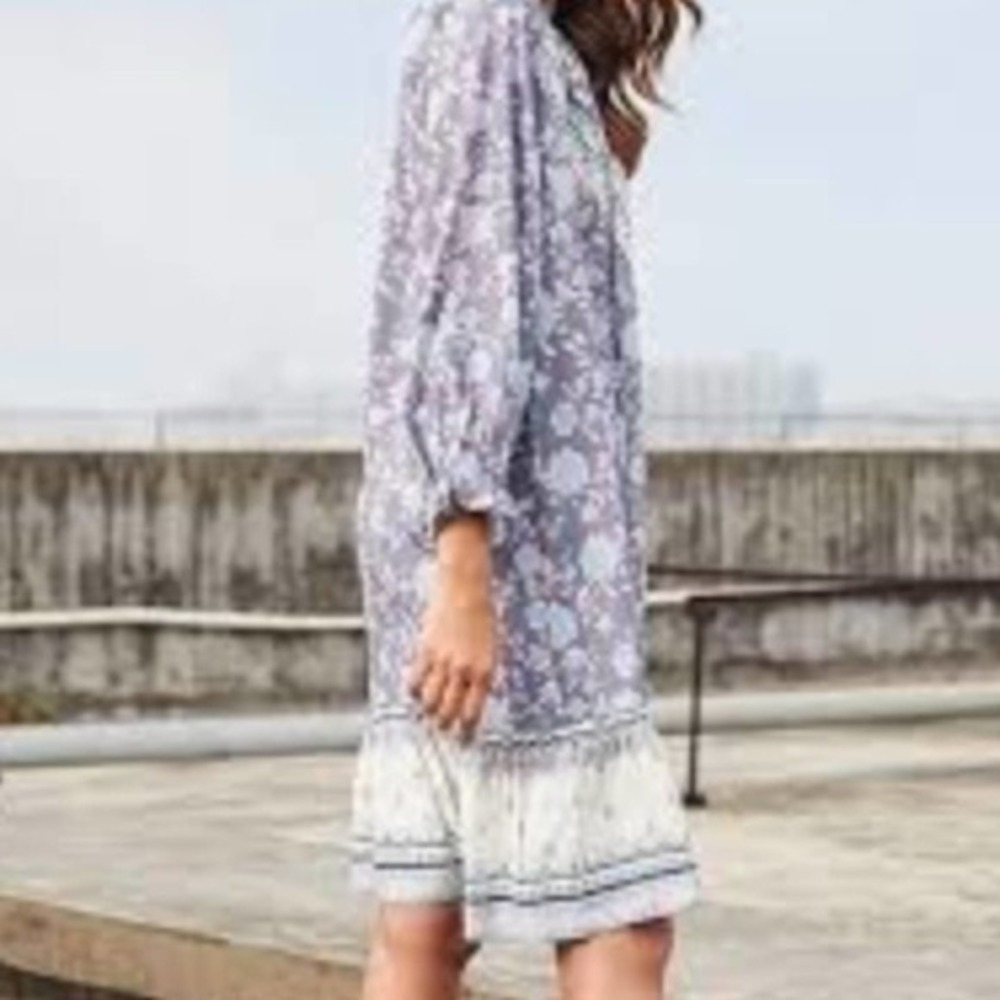 NEW WITH TAGS Luukse Gray Blue Floral Tie-Neck Tunic Dress - Picture 4 of 5